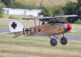 10 Steve Morris _ Albatros D III